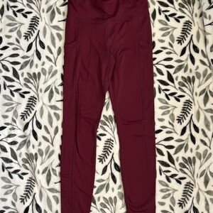 Fabletics High-Waisted Pocket Cold Weather Leggings | Black Cherry | Size Small